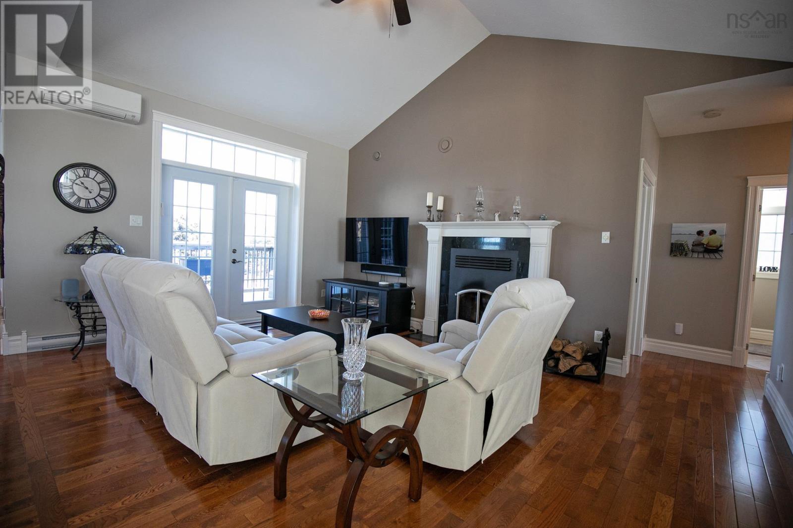 37 Duckling Dell, Amherst, Nova Scotia  B4H 3Y2 - Photo 17 - 202502141