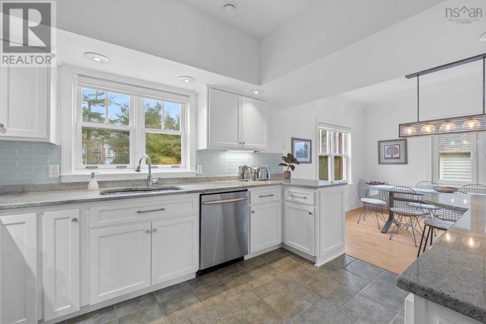 99 Anchor Drive, Halifax Peninsula, Nova Scotia  B3N 3B9 - Photo 3 - 202502151