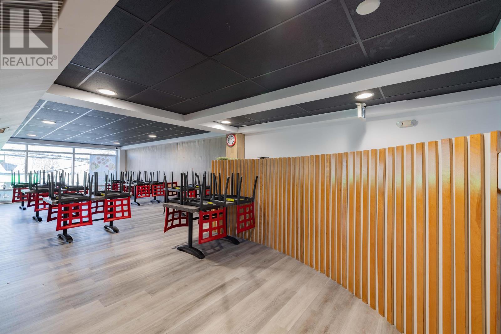 2 6238 Quinpool Road, Halifax, Nova Scotia  B3L 1A3 - Photo 5 - 202502144