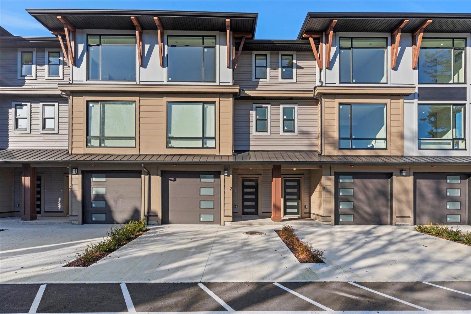 Property at 3 9603 BROADWAY STREET image 1