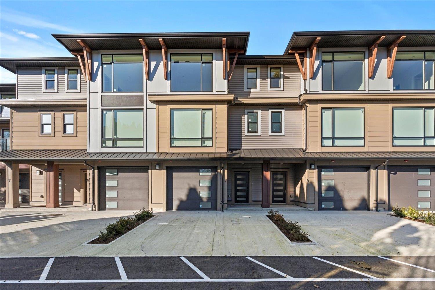 Property at 5 9603 BROADWAY STREET image 1