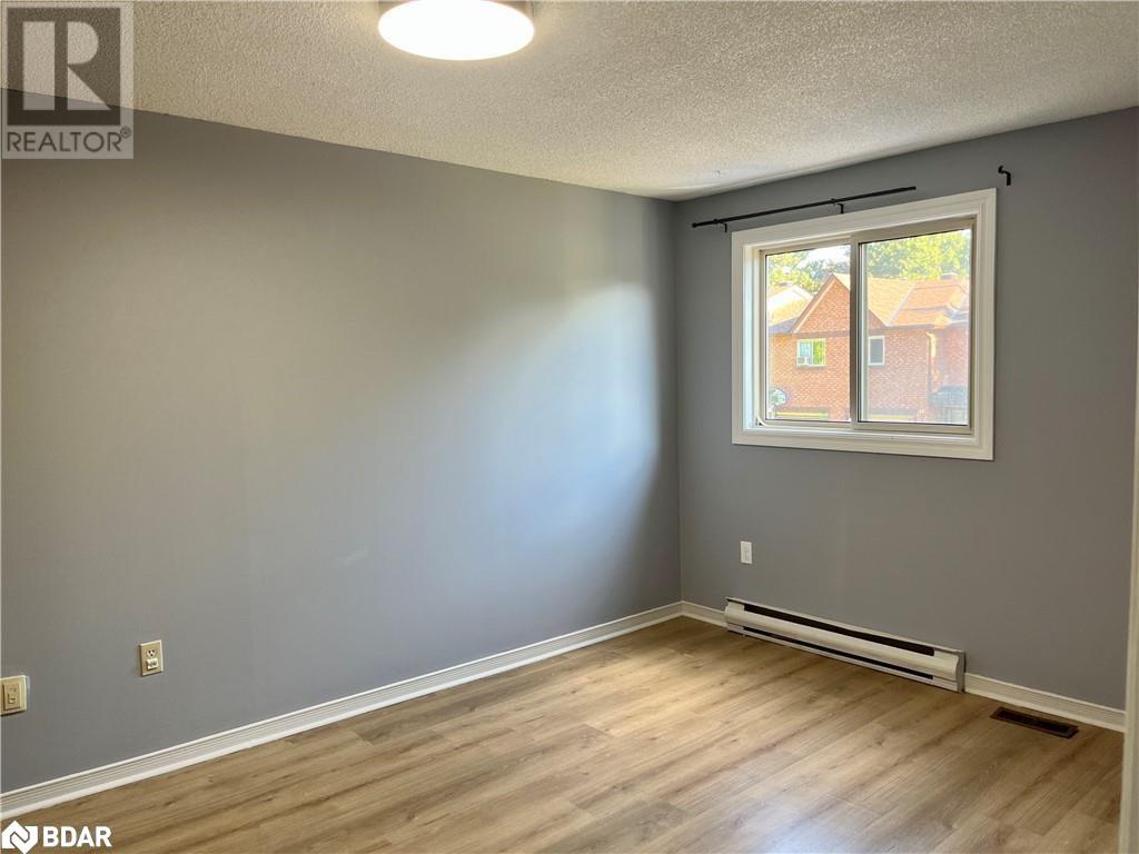 42 Shadowood Road, Barrie, Ontario  L4N 7K5 - Photo 14 - 40695333