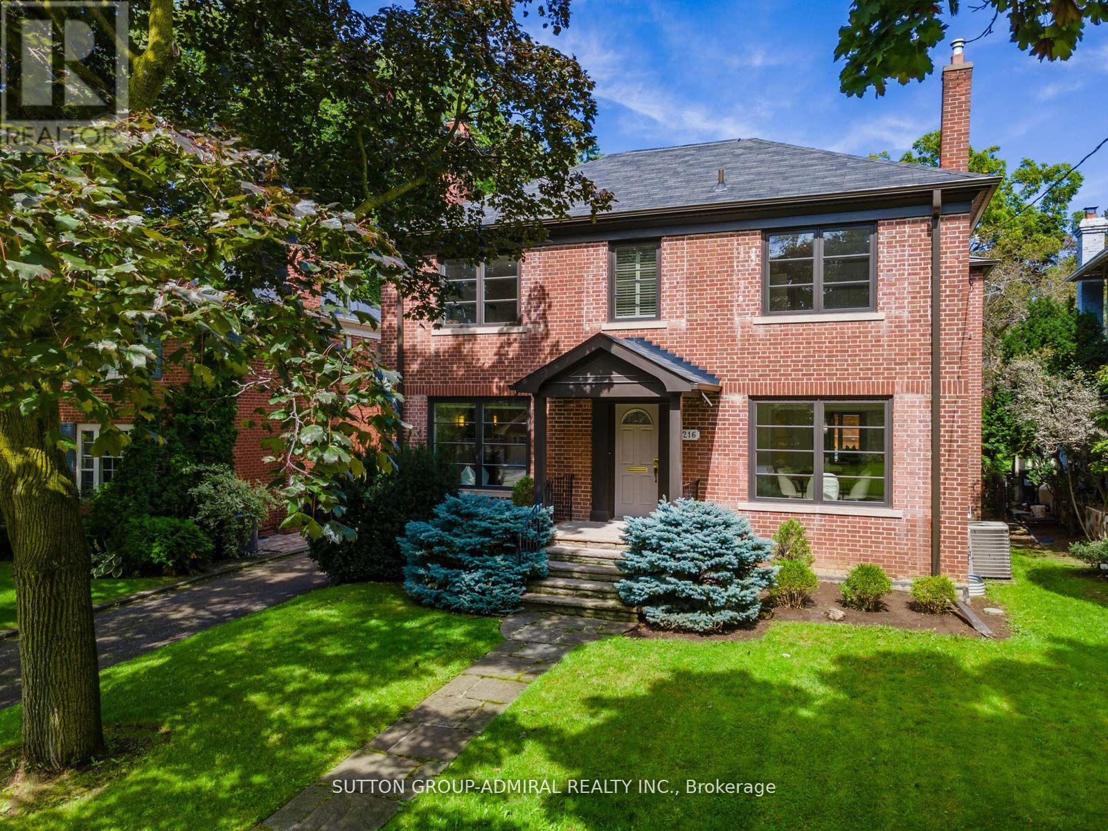 216 GLENCAIRN AVENUE, Toronto, Ontario