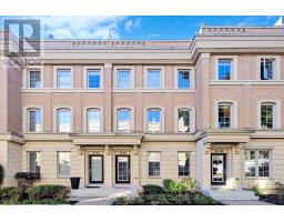 15 - 40 HARGRAVE LANE, Toronto, Ontario
