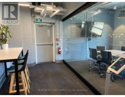 2 FLOOR - 196 SPADINA AVENUE, Toronto, Ontario
