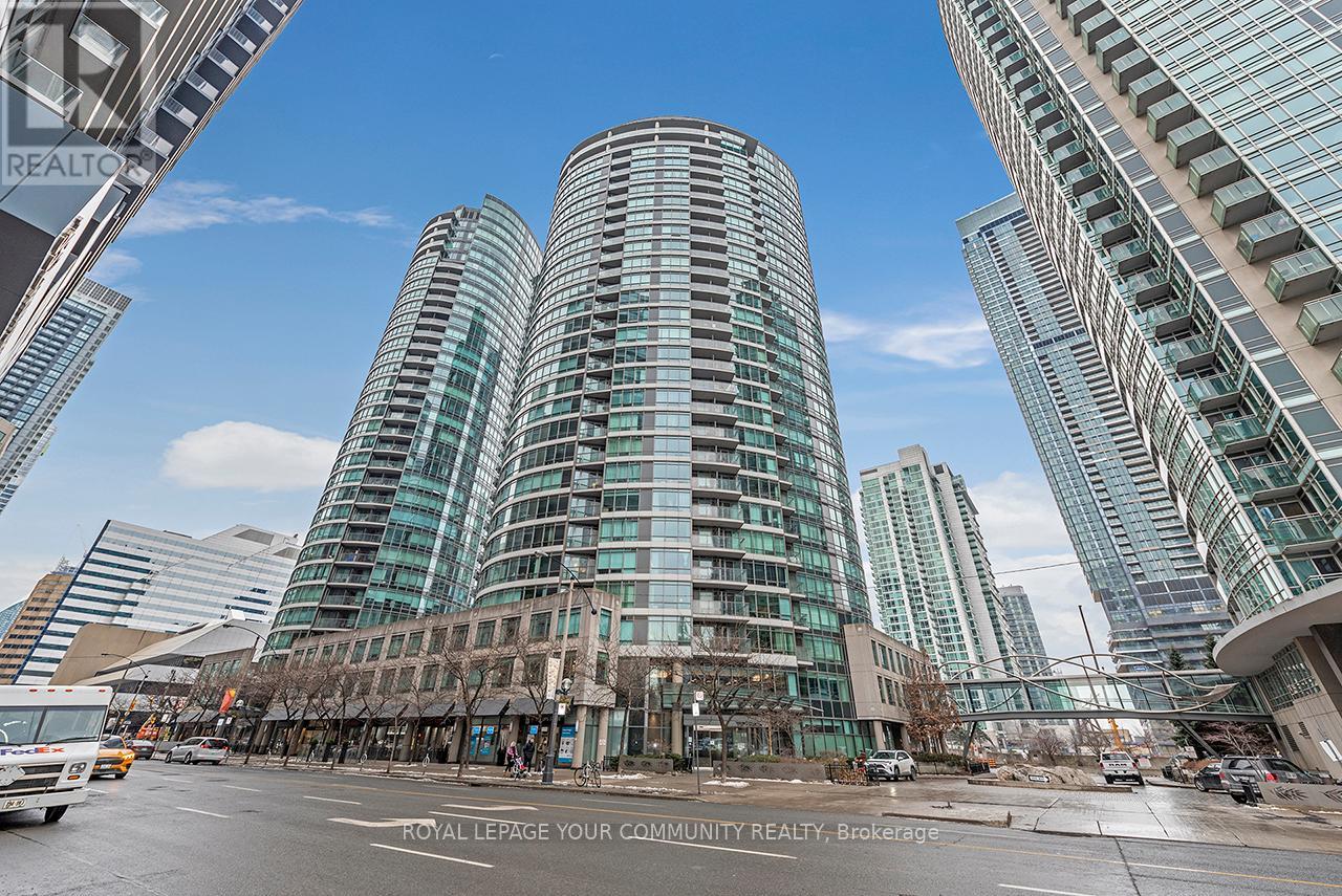 2102 - 373 Front Street W, Toronto, Ontario  M5V 3R7 - Photo 1 - C11951422