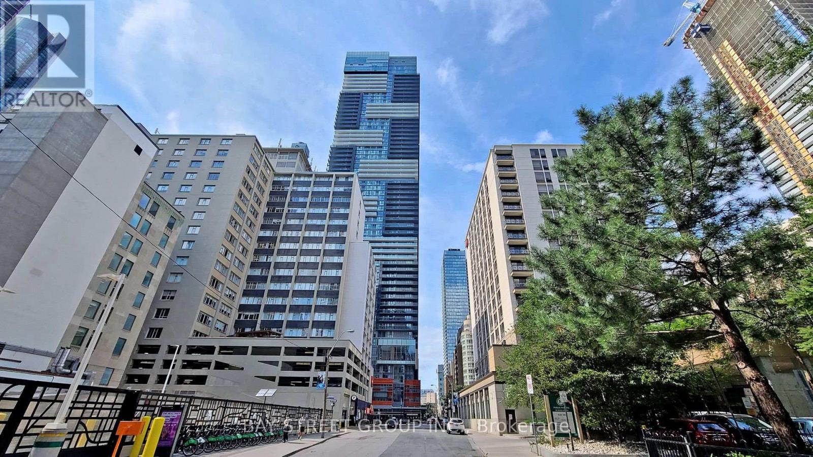 Property at 3211 - 7 GRENVILLE STREET image 1