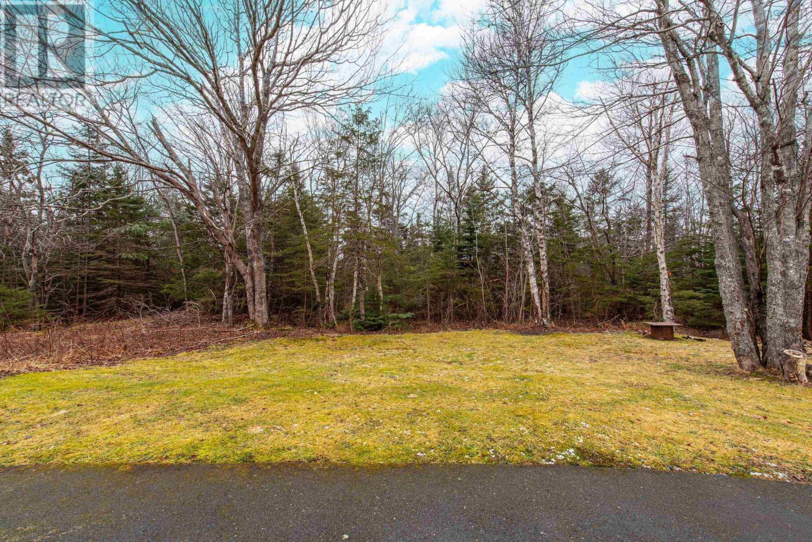 27 Beaver Crescent, Cole Harbour, Nova Scotia  B2V 1C8 - Photo 9 - 202502155