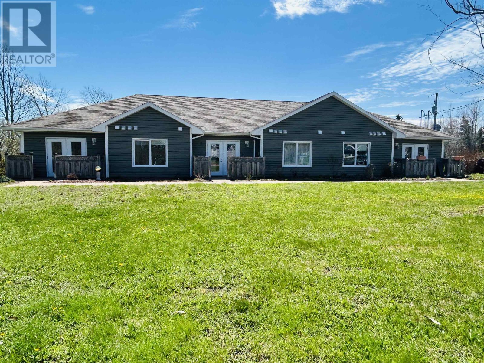 86-2 Main Street, Tatamagouche, Nova Scotia  B0K 1V0 - Photo 2 - 202502163