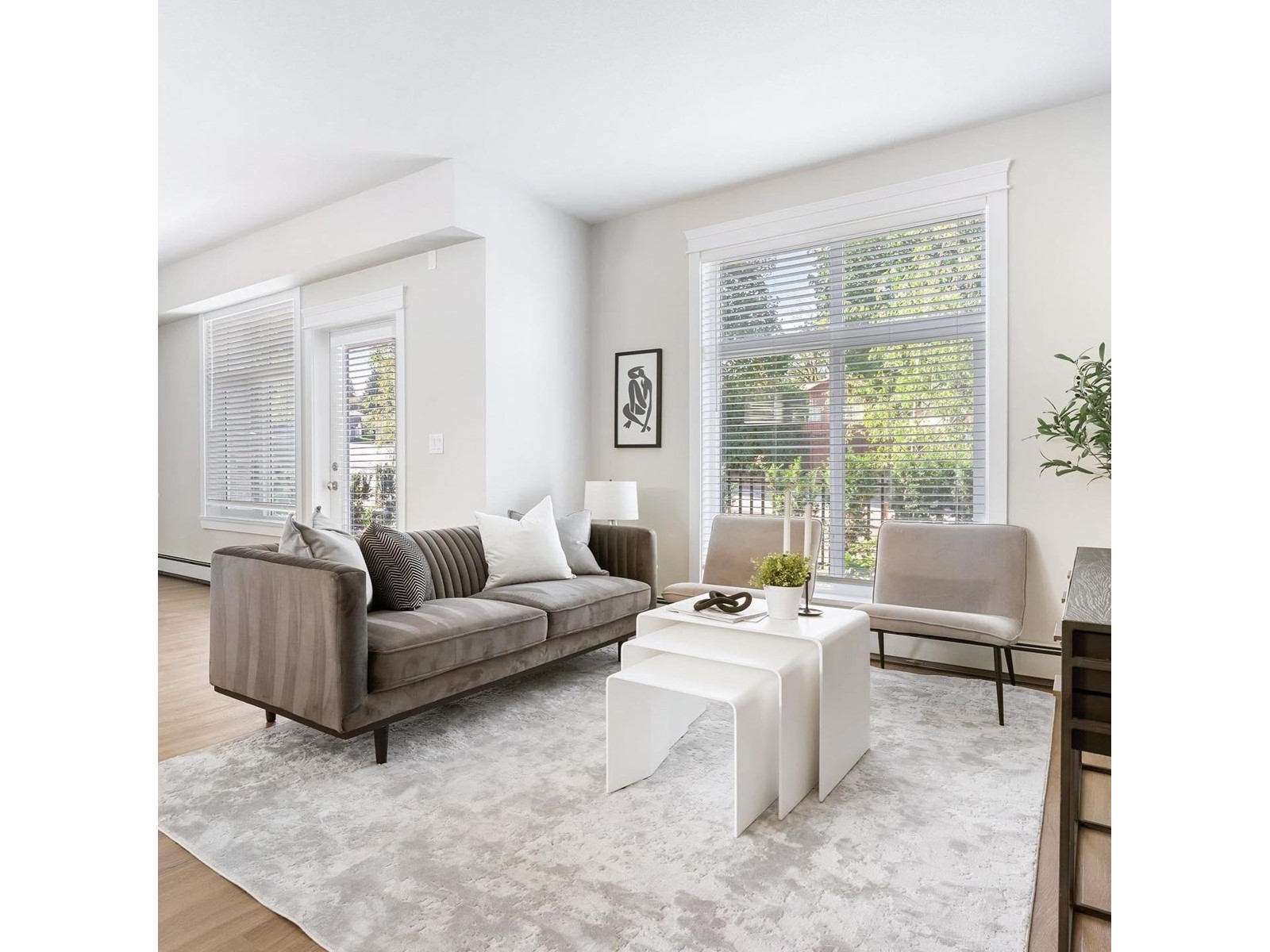 Property at 313 20932 83 AVENUE image 3
