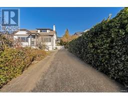 2317 KINGS AVENUE, West Vancouver, British Columbia