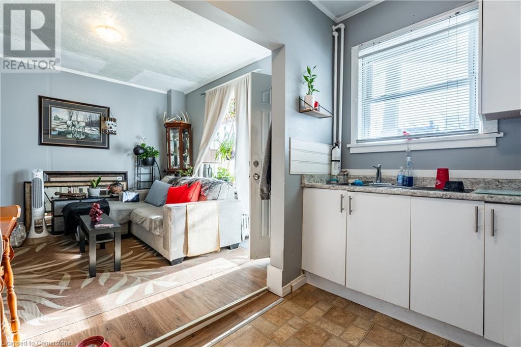4933 Jepson Street, Niagara Falls, Ontario  L2E 1J9 - Photo 5 - 40694944