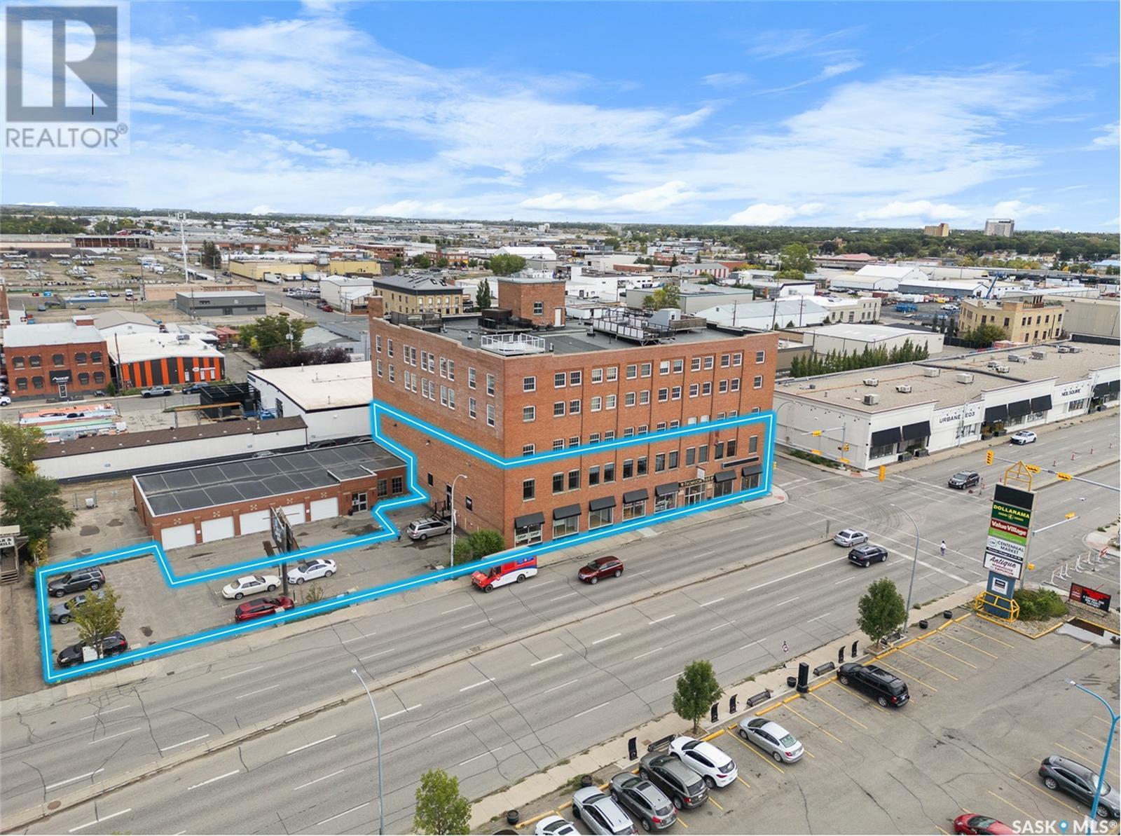 1275 Broad Street, Regina, Saskatchewan  S4R 1Y2 - Photo 1 - SK994018
