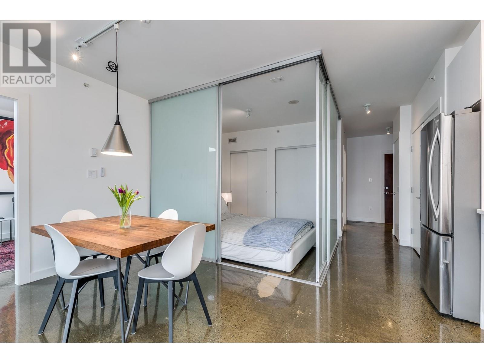 Listing Picture 12 of 29 : 714 221 UNION STREET, Vancouver / 溫哥華 - 魯藝地產 Yvonne Lu Group - MLS Medallion Club Member