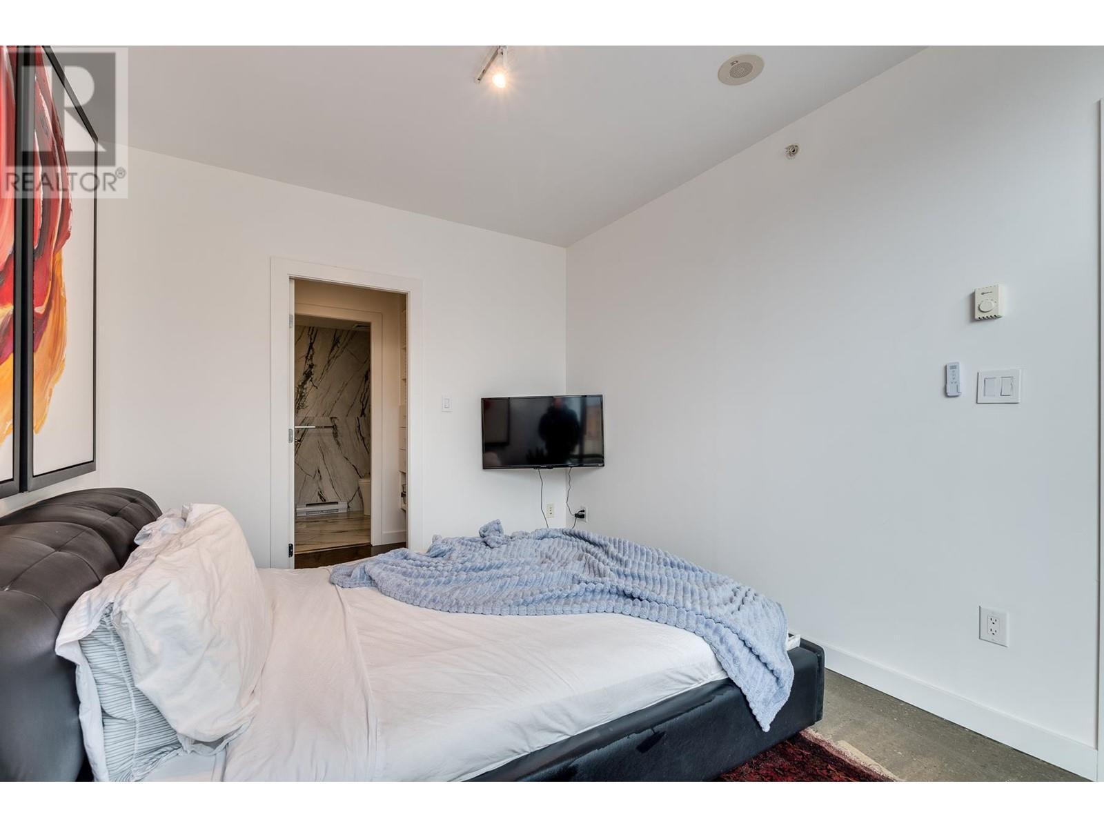 Listing Picture 17 of 29 : 714 221 UNION STREET, Vancouver / 溫哥華 - 魯藝地產 Yvonne Lu Group - MLS Medallion Club Member