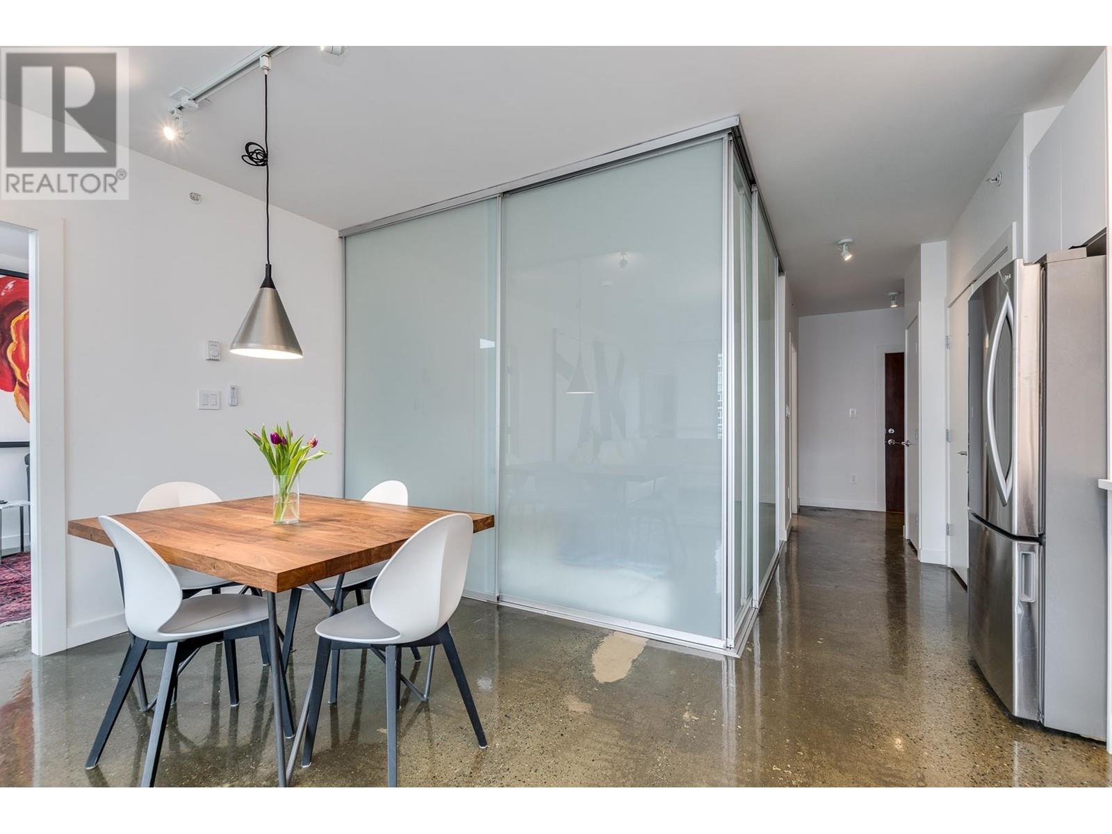 Listing Picture 11 of 29 : 714 221 UNION STREET, Vancouver / 溫哥華 - 魯藝地產 Yvonne Lu Group - MLS Medallion Club Member