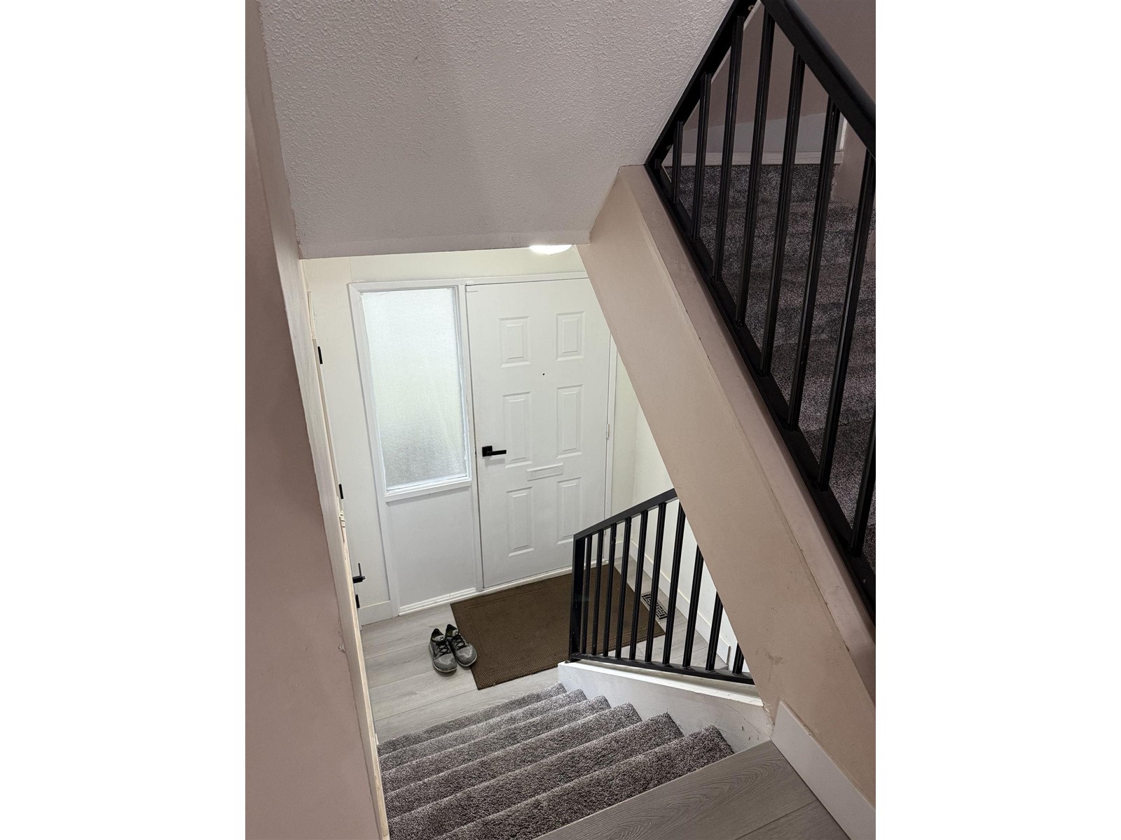 Property at 23 33361 WREN CRESCENT image 3