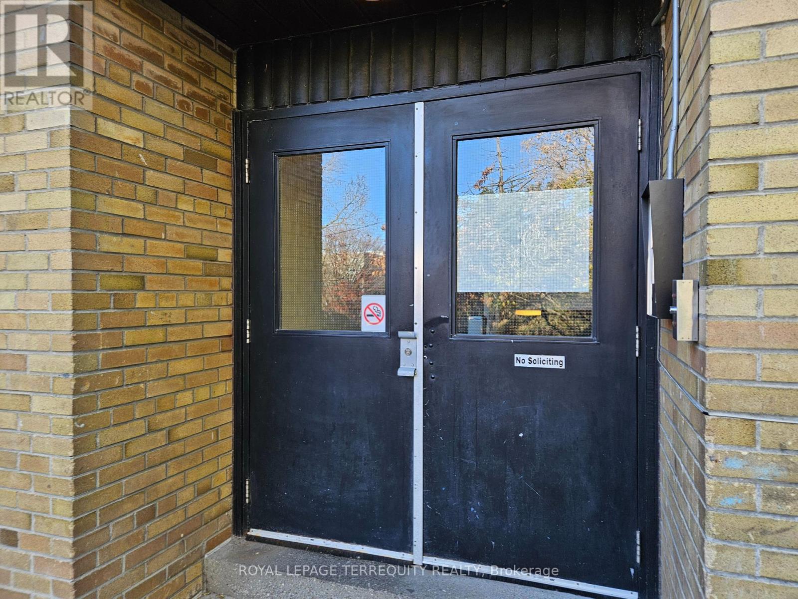 6 - 450 Arlington Avenue, Toronto, Ontario  M6C 3A2 - Photo 27 - C11950972