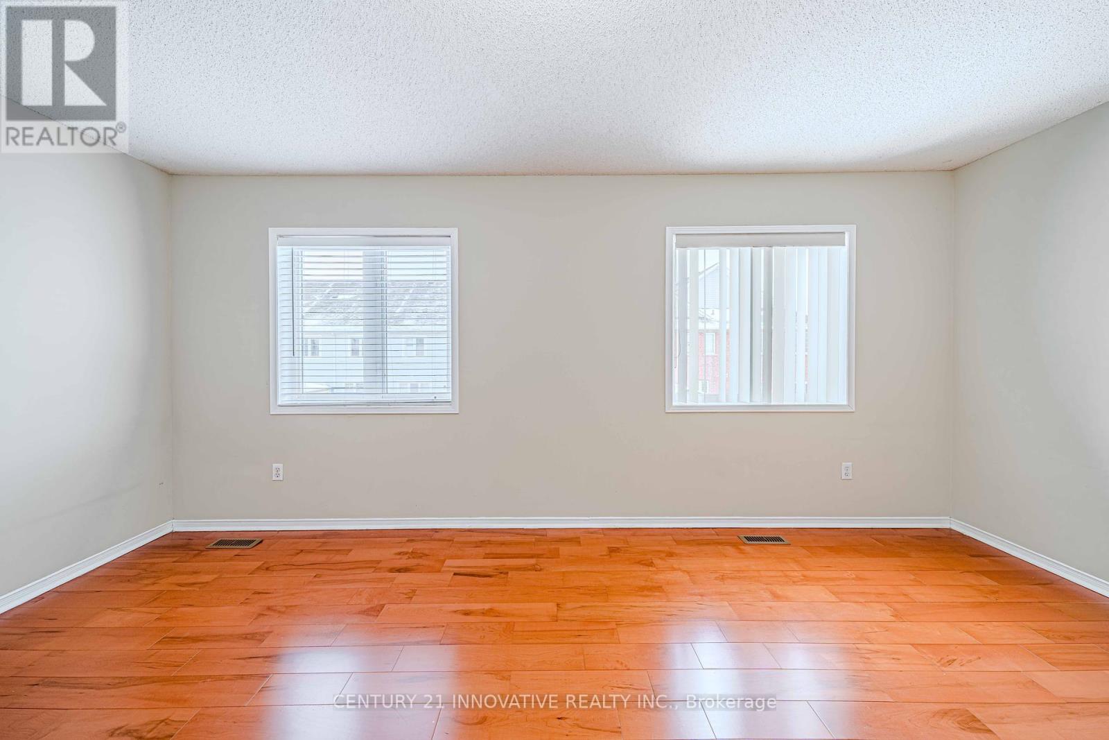 5 Holloway Road, Markham, Ontario  L3S 4P4 - Photo 12 - N11950301