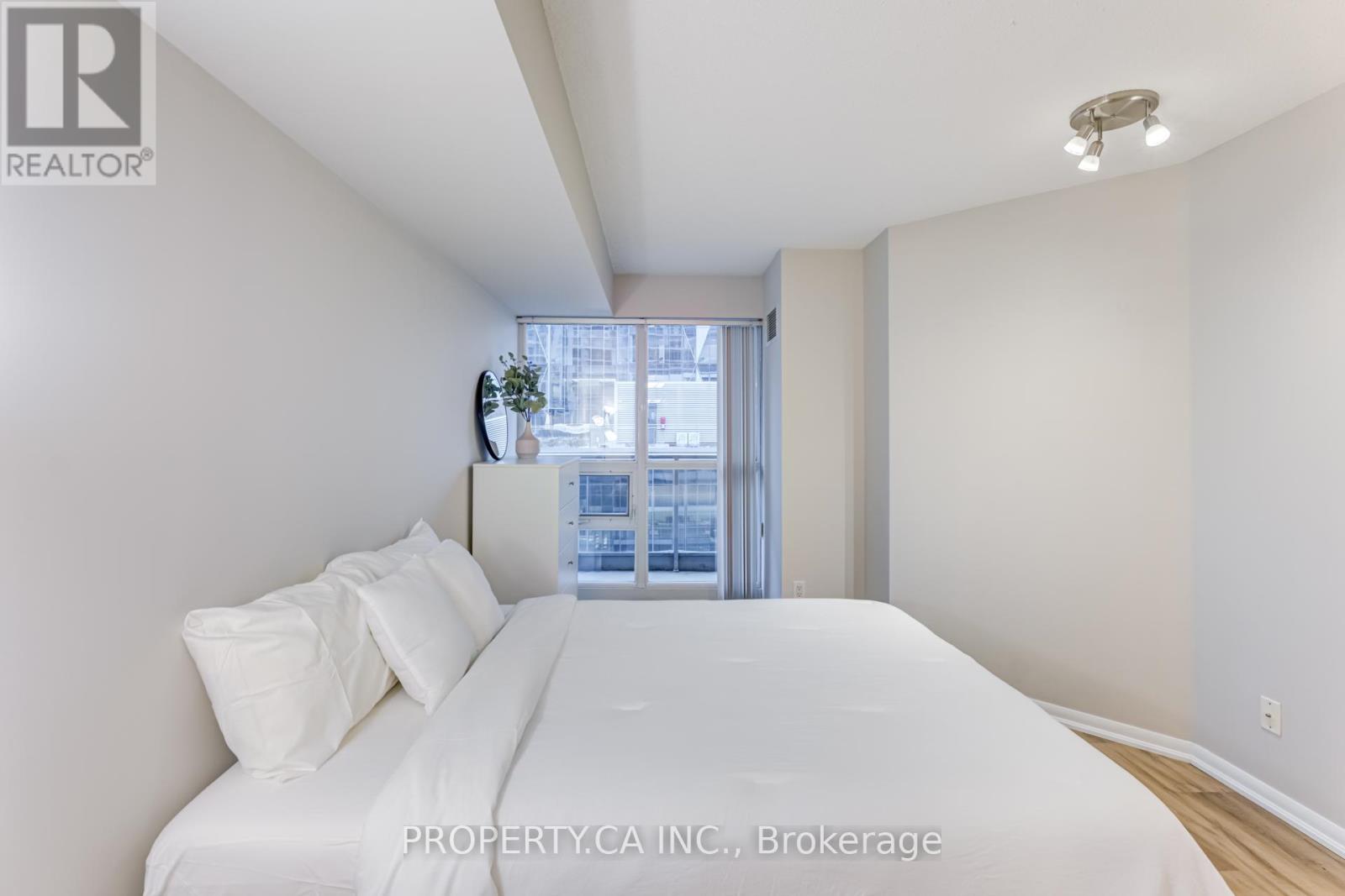 1501 - 18 Yonge Street, Toronto, Ontario  M5E 1Z8 - Photo 16 - C11952206