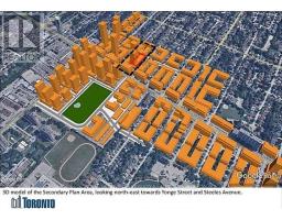 33 ATHABASKA AVENUE, Toronto, Ontario