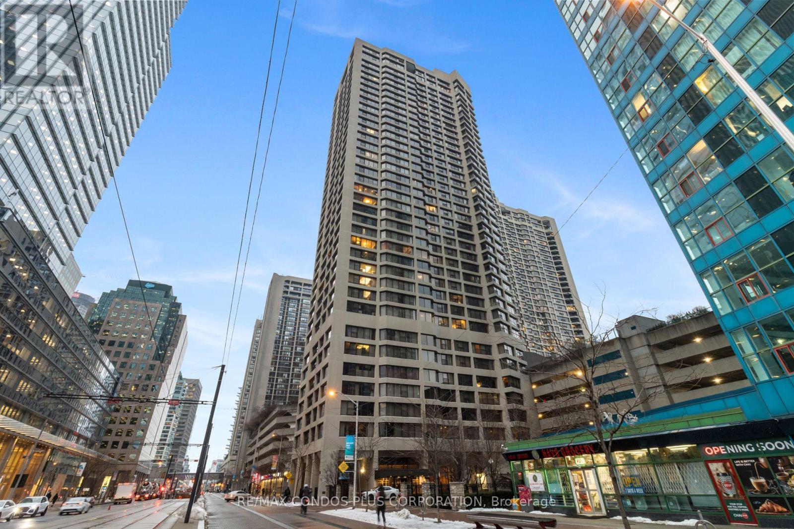 1417 - 55 HARBOUR SQUARE, Toronto, Ontario