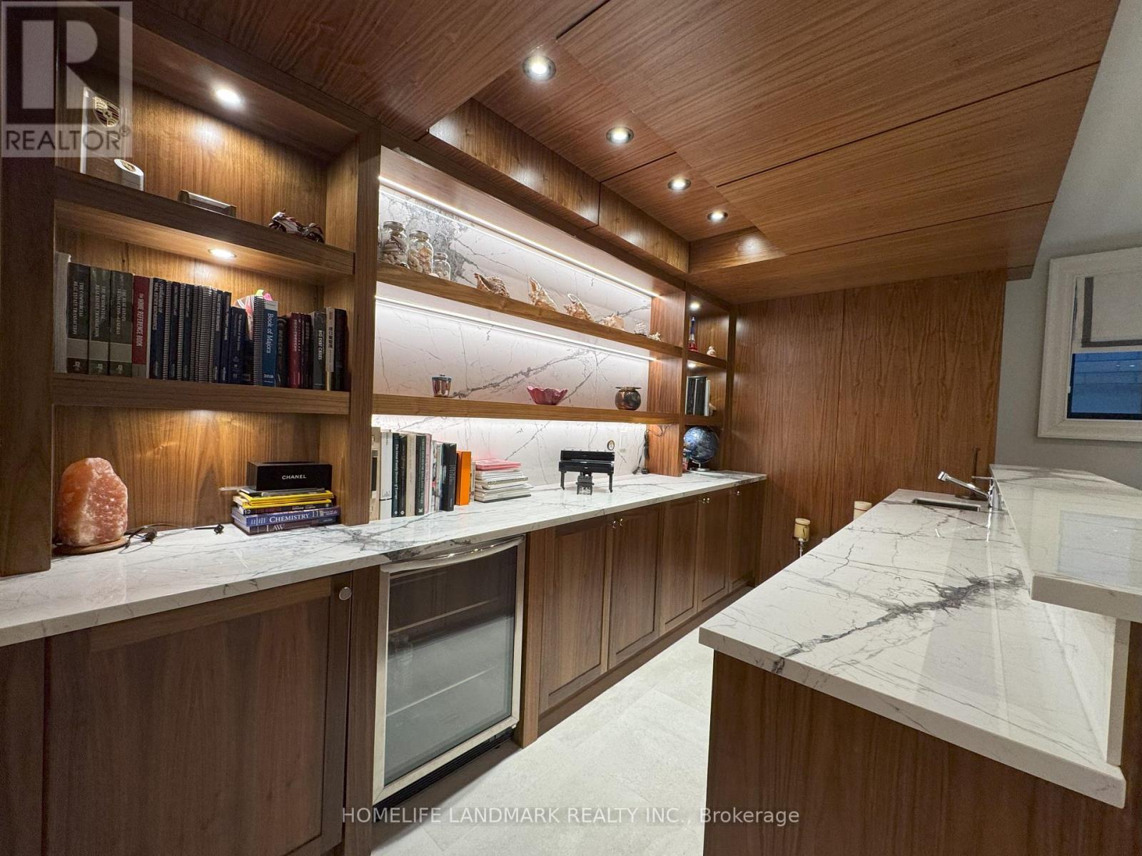 42 Foursome Crescent, Toronto (St. Andrew-Windfields), Ontario  M2P 1W3 - Photo 38 - C11952601