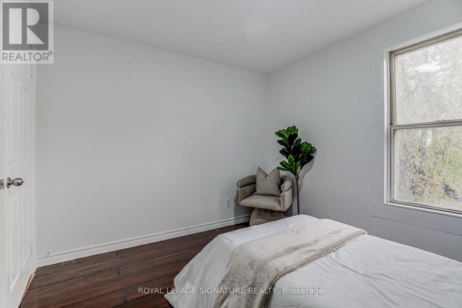 533 Victoria Pk Avenue, Toronto, Ontario  M4C 5H2 - Photo 21 - E11952154