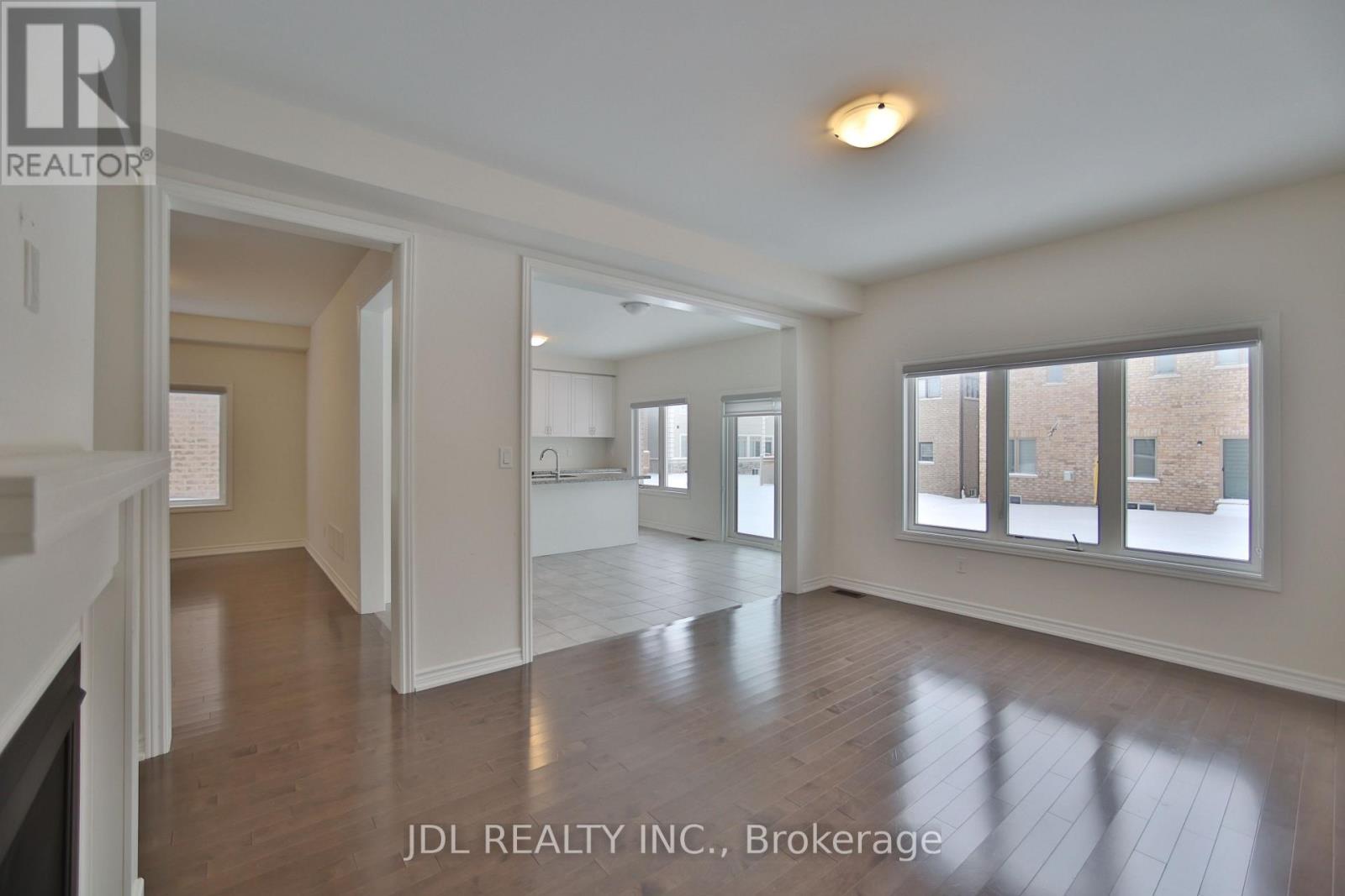 Property at 35 VALLEO STREET image 5
