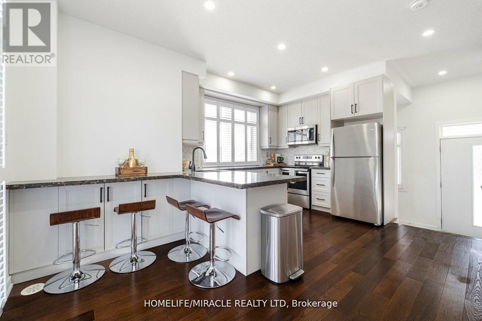 Property at 13 ANTIGONISH STREET image 4