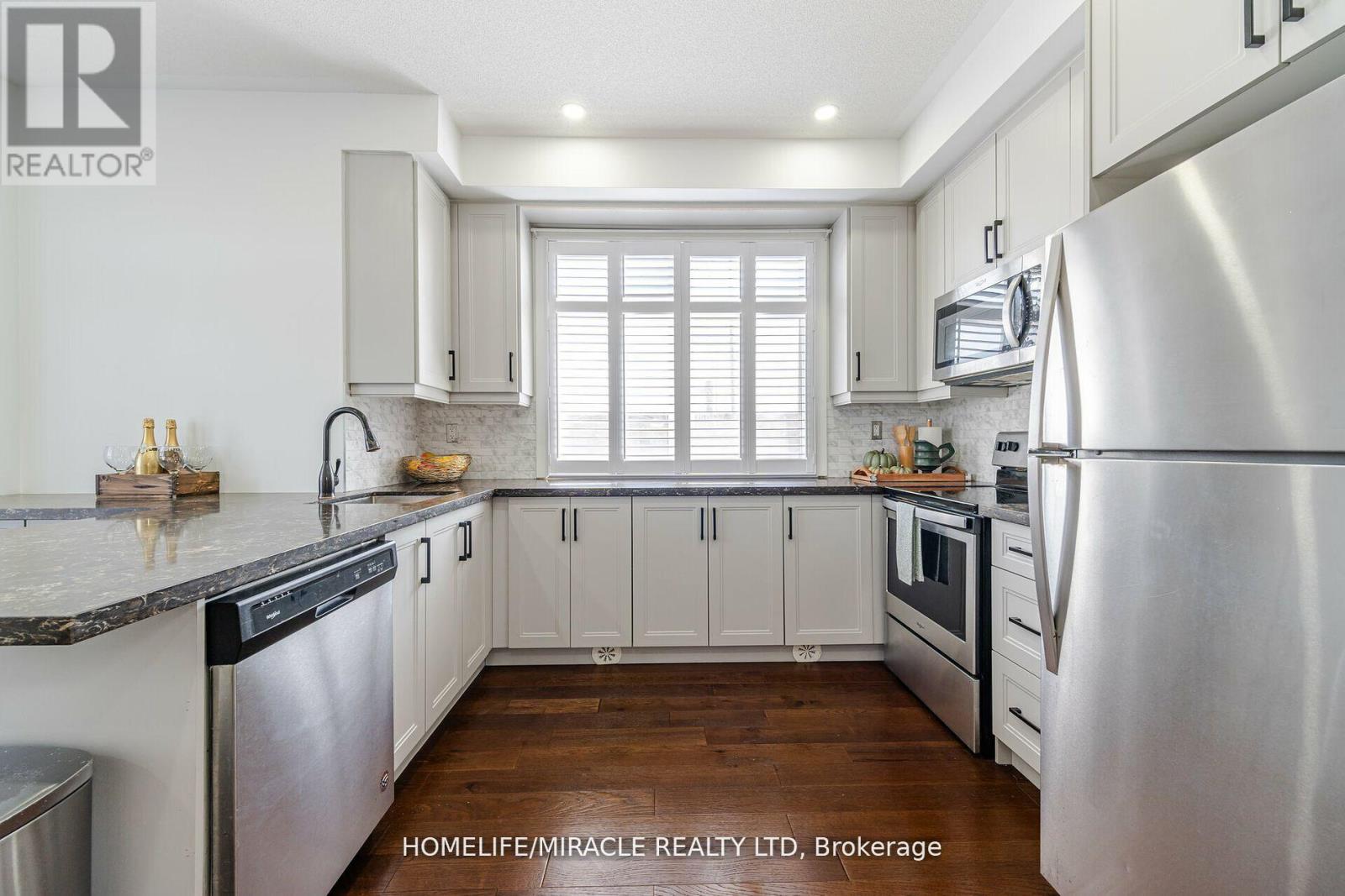 Property at 13 ANTIGONISH STREET image 5