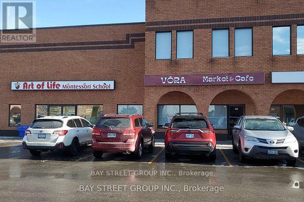 19 - 17665 LESLIE STREET, Newmarket, Ontario
