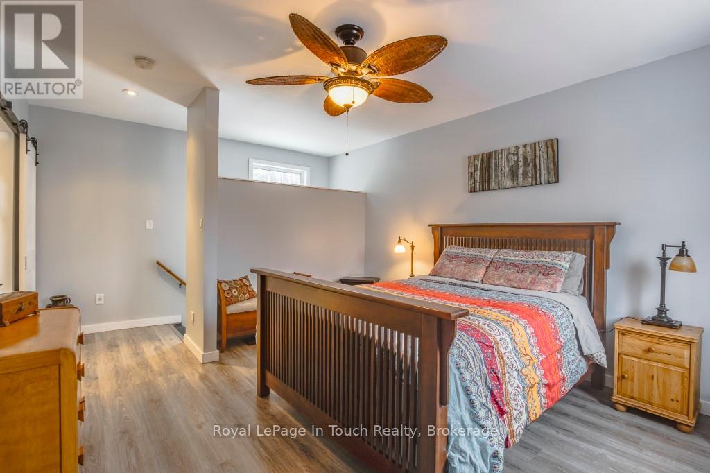 36 Meadows Avenue, Tay, Ontario  L0K 2C0 - Photo 24 - S11952446