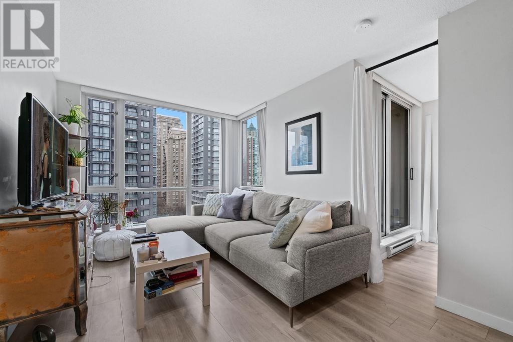 Listing Picture 2 of 31 : 1105 1082 SEYMOUR STREET, Vancouver / 溫哥華 - 魯藝地產 Yvonne Lu Group - MLS Medallion Club Member