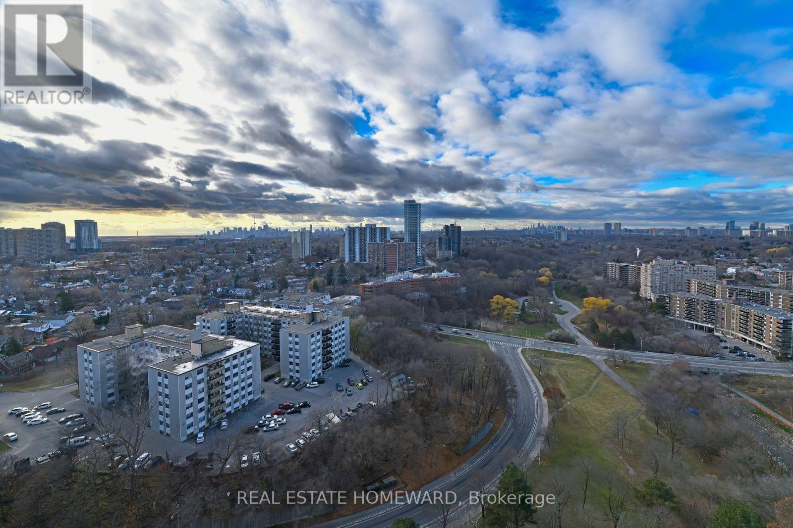 2410 - 1 Massey Square, Toronto, Ontario  M4C 5L4 - Photo 25 - E11950845