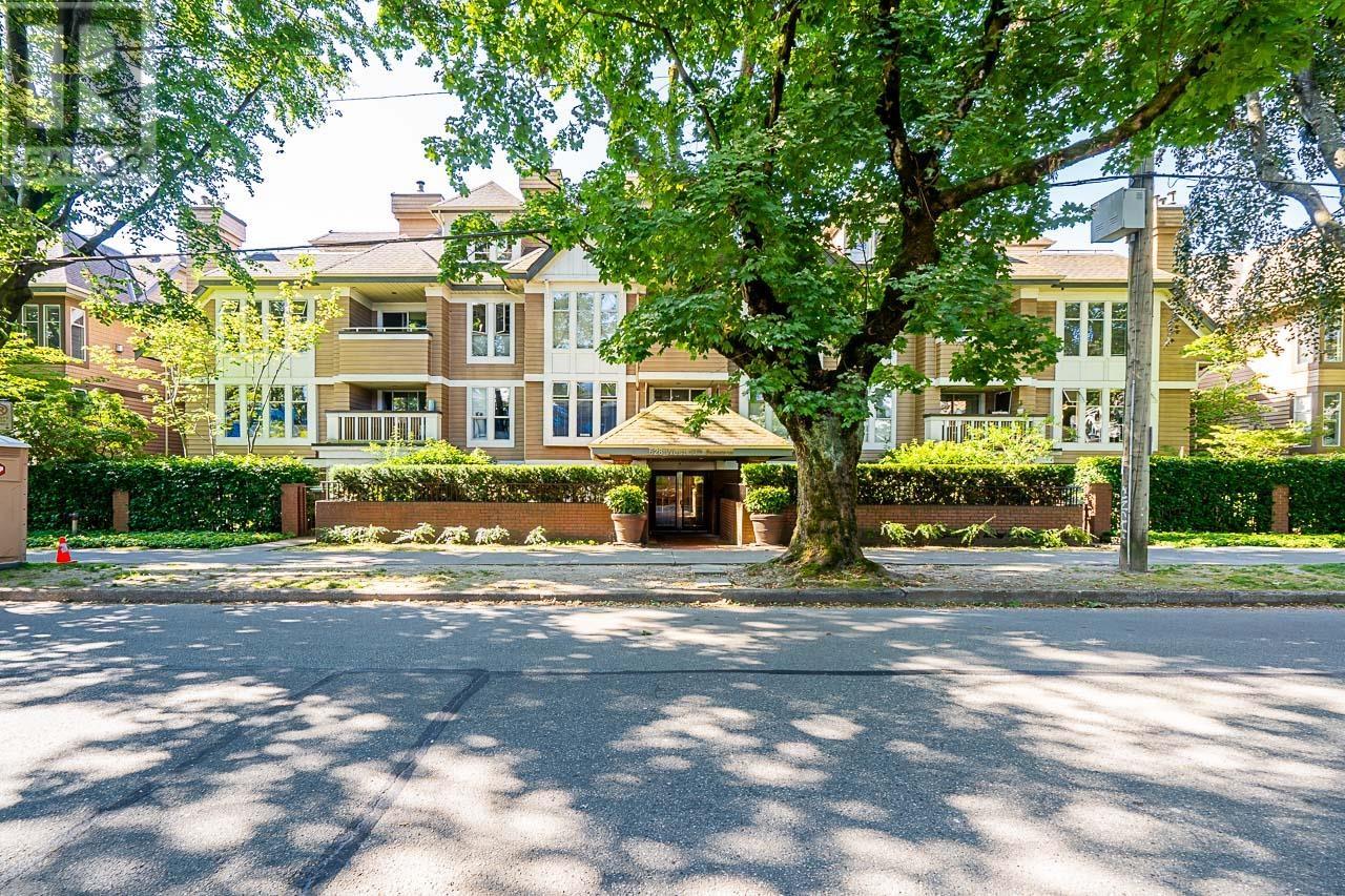 Listing Picture 29 of 31 : N101 628 W 13TH AVENUE, Vancouver / 溫哥華 - 魯藝地產 Yvonne Lu Group - MLS Medallion Club Member