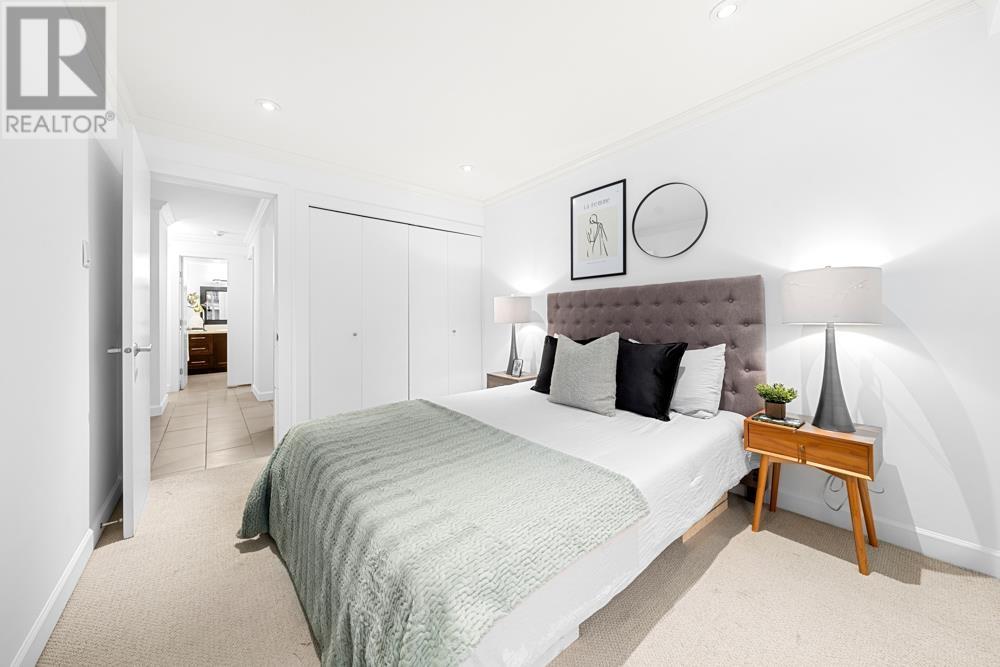 Listing Picture 25 of 38 : 110 1777 W 13TH AVENUE, Vancouver / 溫哥華 - 魯藝地產 Yvonne Lu Group - MLS Medallion Club Member