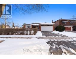 1 SALINGER COURT, Toronto, Ontario