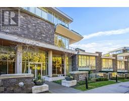 503 768 ARTHUR ERICKSON PLACE, West Vancouver, British Columbia
