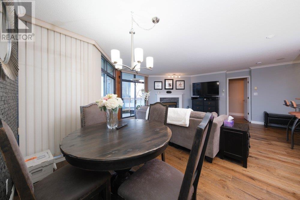 Listing Picture 10 of 34 : 1802 4425 HALIFAX STREET, Burnaby / 本拿比 - 魯藝地產 Yvonne Lu Group - MLS Medallion Club Member