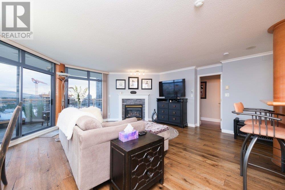 Listing Picture 25 of 34 : 1802 4425 HALIFAX STREET, Burnaby / 本拿比 - 魯藝地產 Yvonne Lu Group - MLS Medallion Club Member