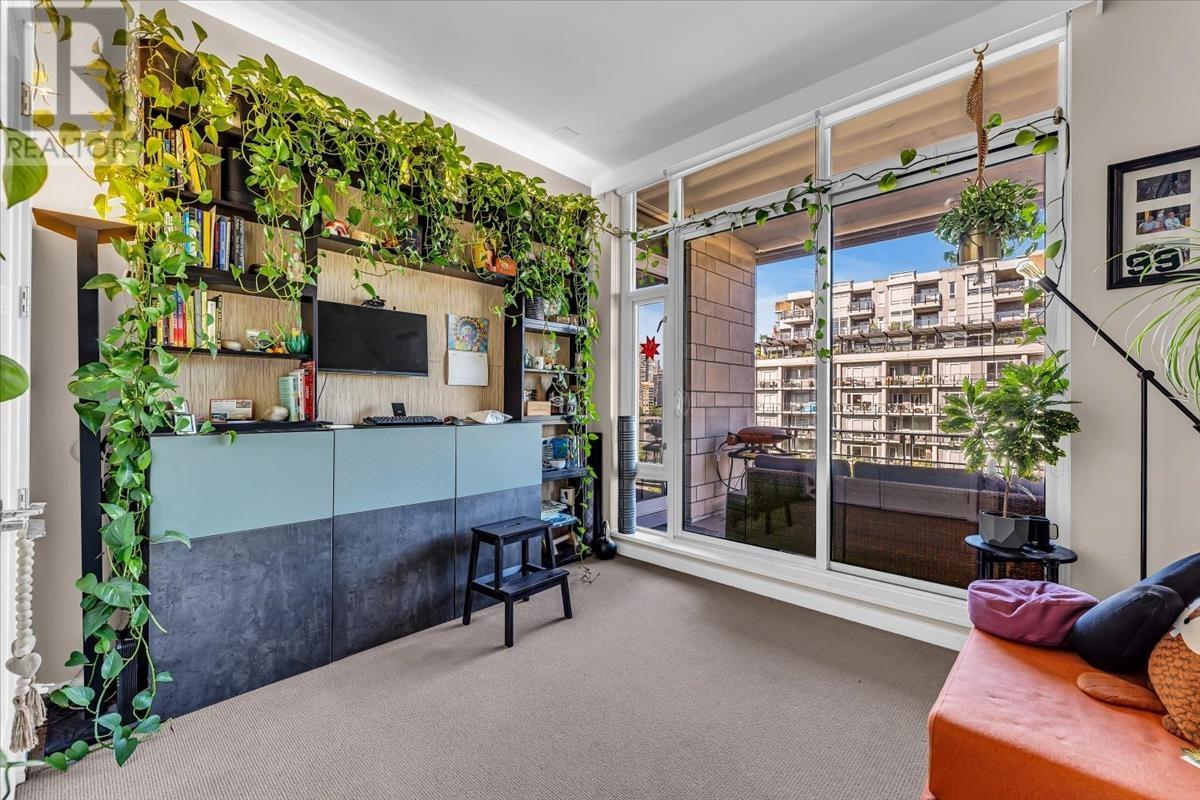 Listing Picture 26 of 36 : 504 77 WALTER HARDWICK AVENUE, Vancouver / 溫哥華 - 魯藝地產 Yvonne Lu Group - MLS Medallion Club Member