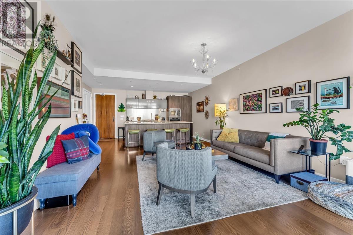 Listing Picture 9 of 36 : 504 77 WALTER HARDWICK AVENUE, Vancouver / 溫哥華 - 魯藝地產 Yvonne Lu Group - MLS Medallion Club Member