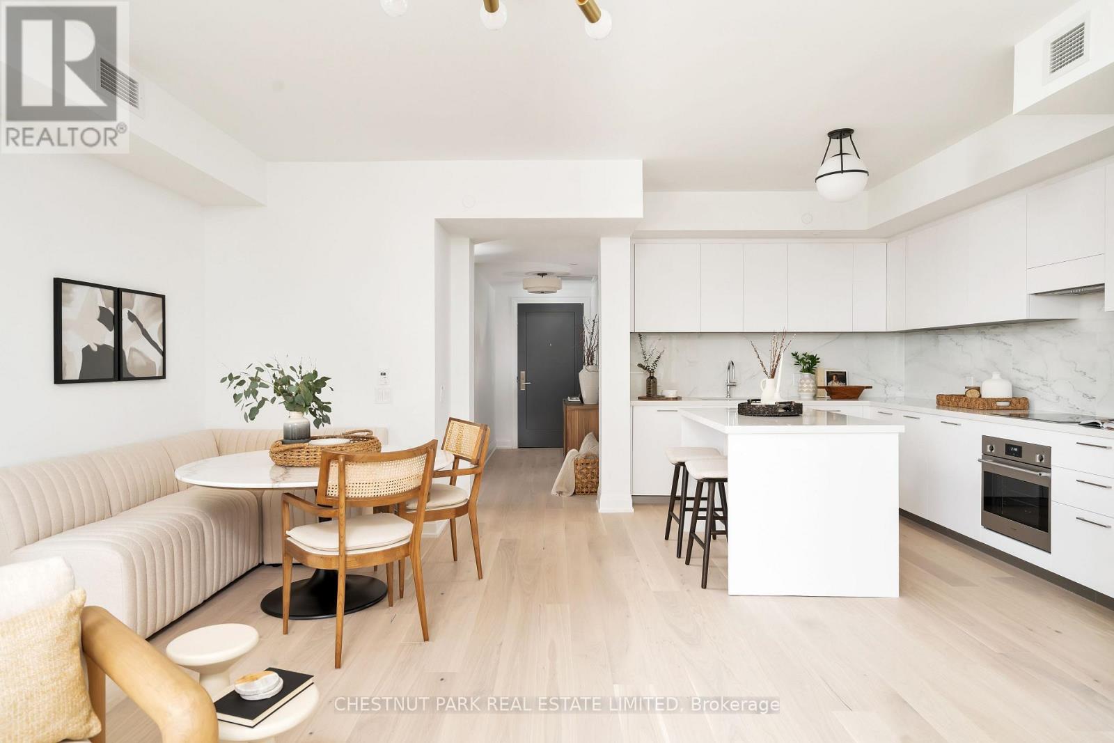 911 - 33 Frederick Todd Way, Toronto, Ontario  M4G 0C9 - Photo 12 - C11952914