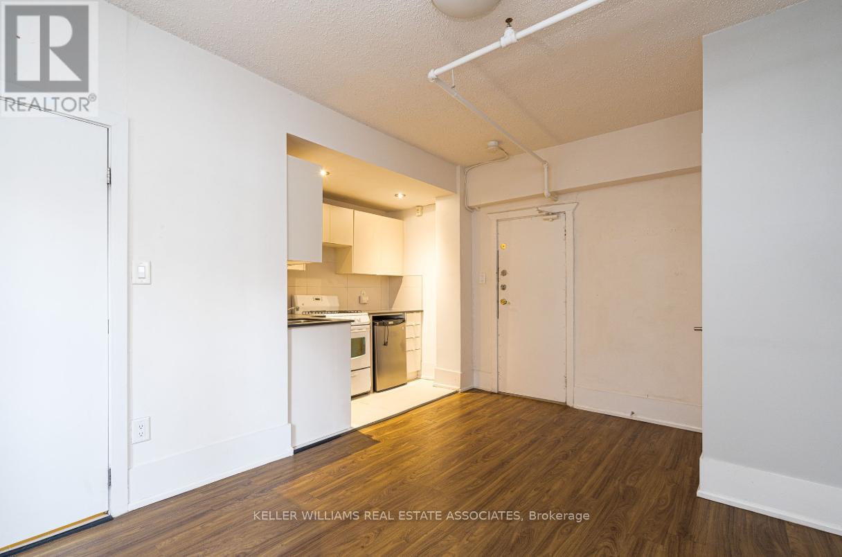 101 - 160 Huron Street, Toronto, Ontario  M5T 2B5 - Photo 7 - C11953103