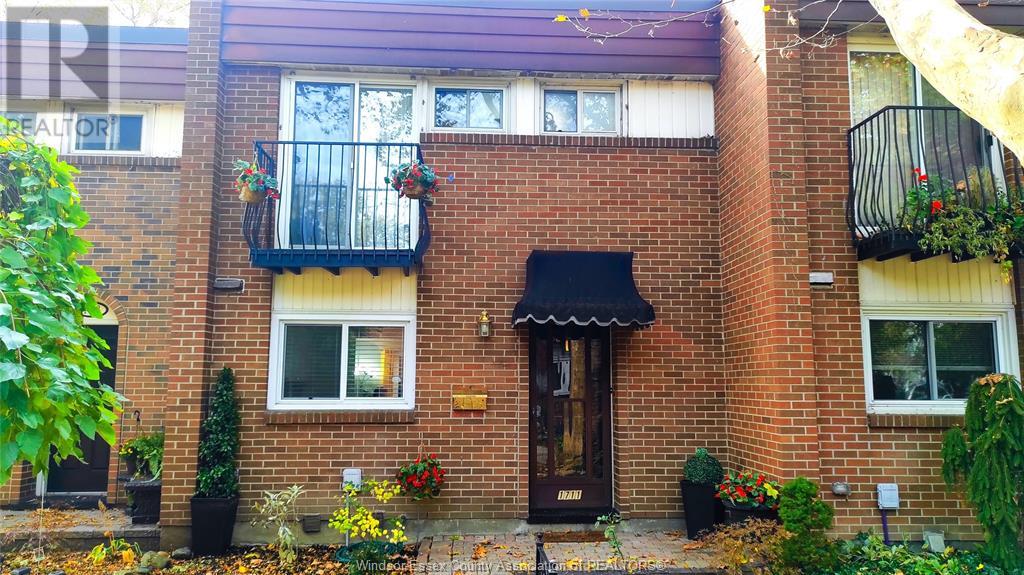 1711 EAST GATE ESTATE Unit# 46, Windsor, Ontario