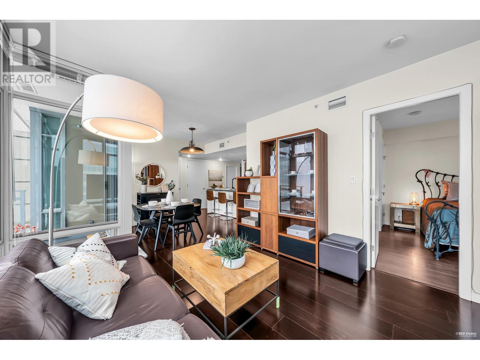 Listing Picture 16 of 40 : 1906 788 RICHARDS STREET, Vancouver / 溫哥華 - 魯藝地產 Yvonne Lu Group - MLS Medallion Club Member