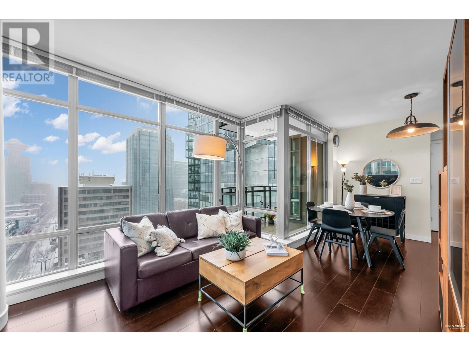 Listing Picture 13 of 40 : 1906 788 RICHARDS STREET, Vancouver / 溫哥華 - 魯藝地產 Yvonne Lu Group - MLS Medallion Club Member