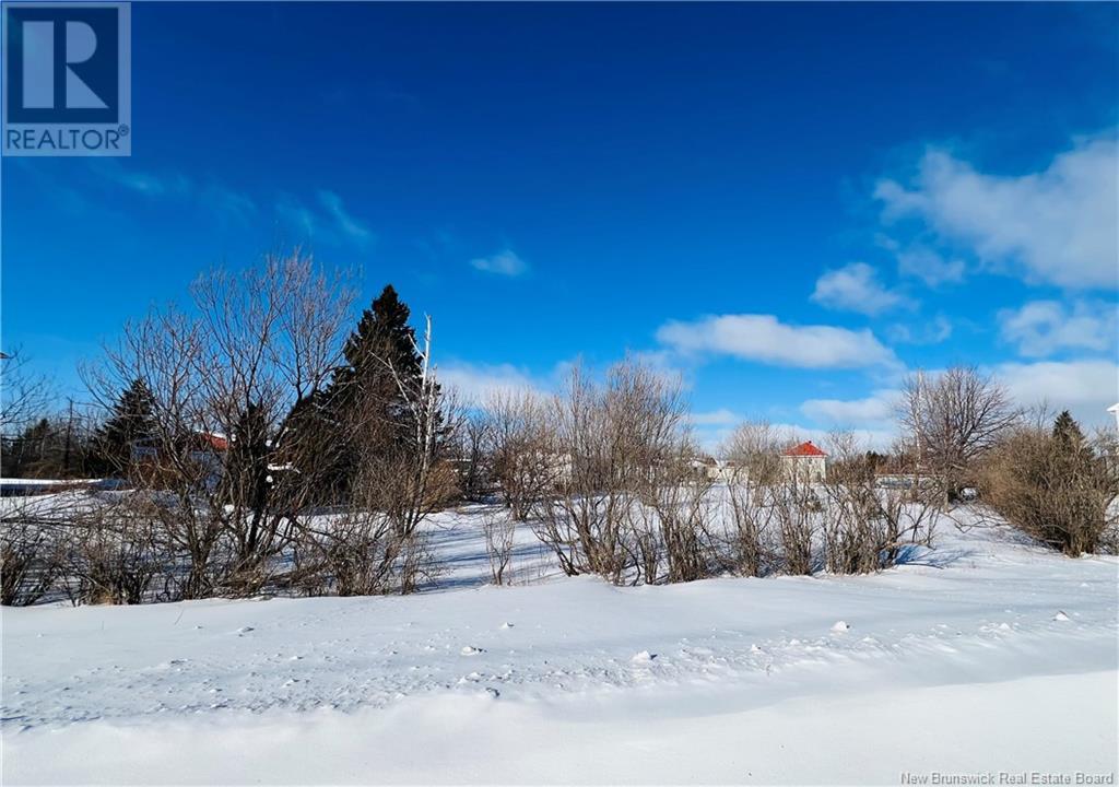 112 Rue Des Champs, Lamèque, New Brunswick  E8T 1E7 - Photo 2 - NB112091