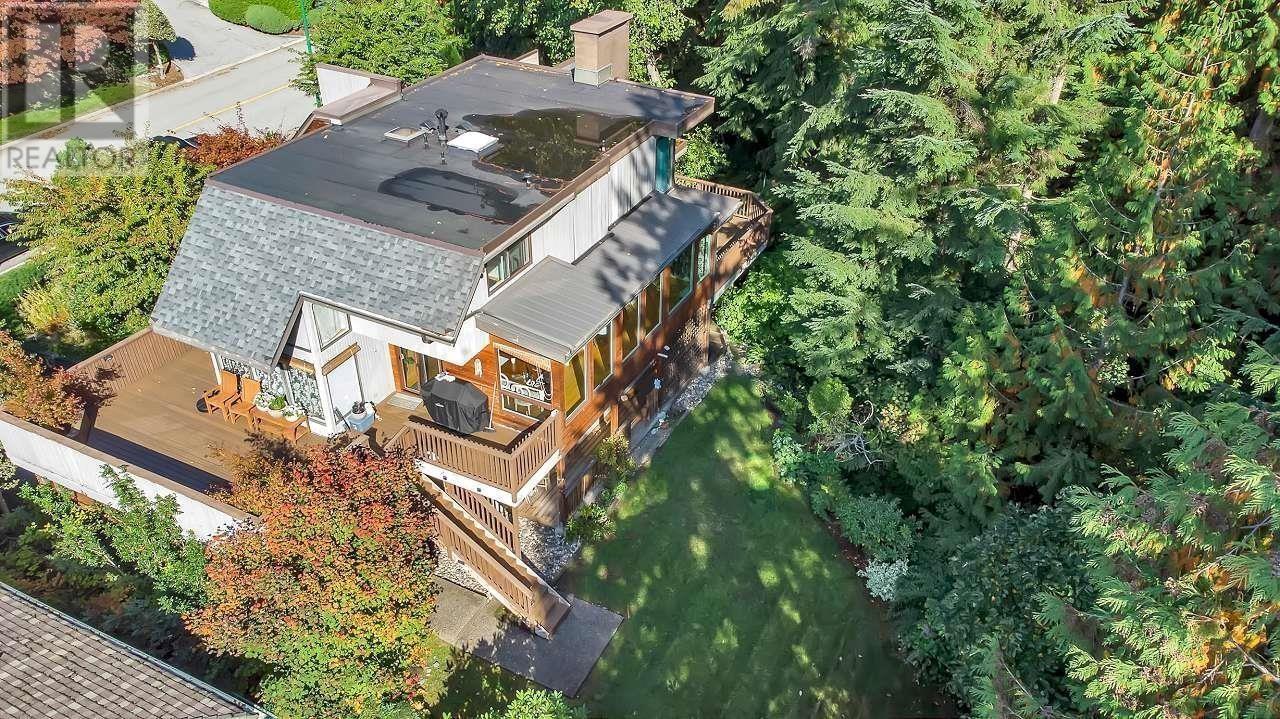 5344 Cliffridge Avenue, North Vancouver, British Columbia  V7R 3V4 - Photo 17 - R2962390